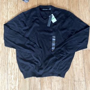 Men’s NEW Perry Ellis Black V-neck Sweater L